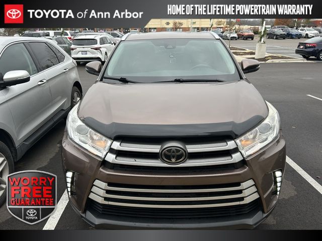 2018 Toyota Highlander SE