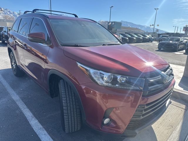 2018 Toyota Highlander SE