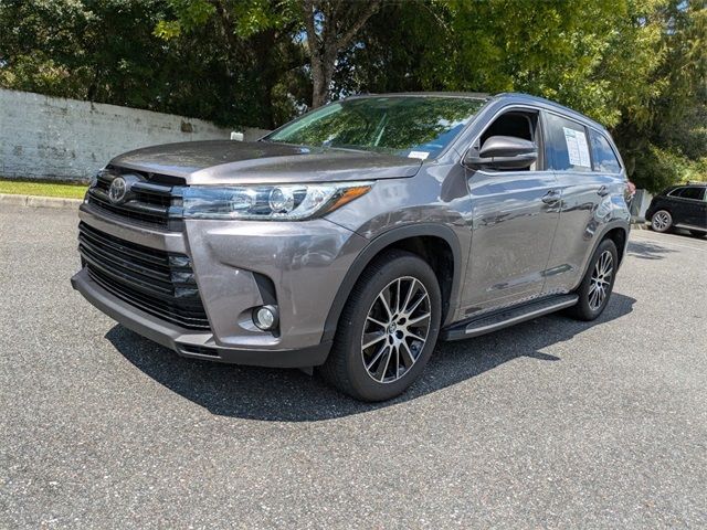 2018 Toyota Highlander 