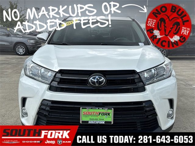 2018 Toyota Highlander SE
