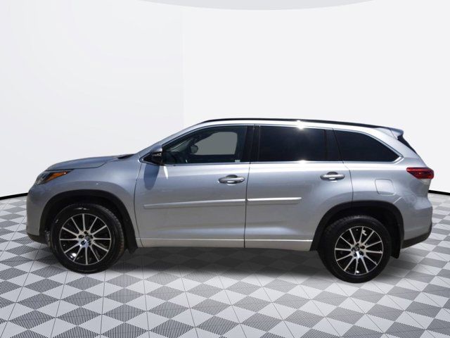 2018 Toyota Highlander SE