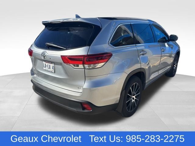 2018 Toyota Highlander SE