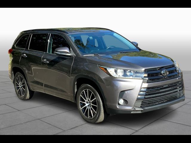 2018 Toyota Highlander SE