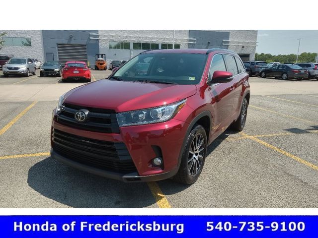 2018 Toyota Highlander SE