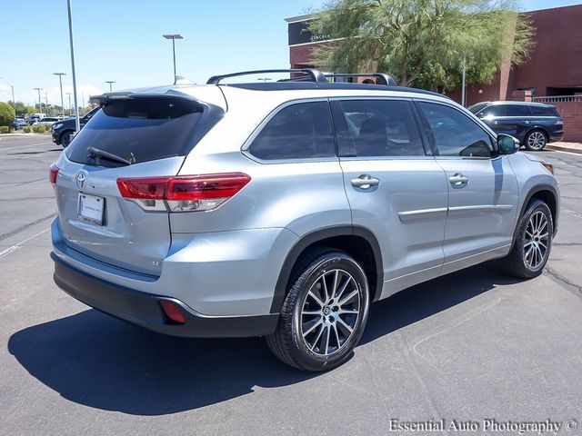 2018 Toyota Highlander SE