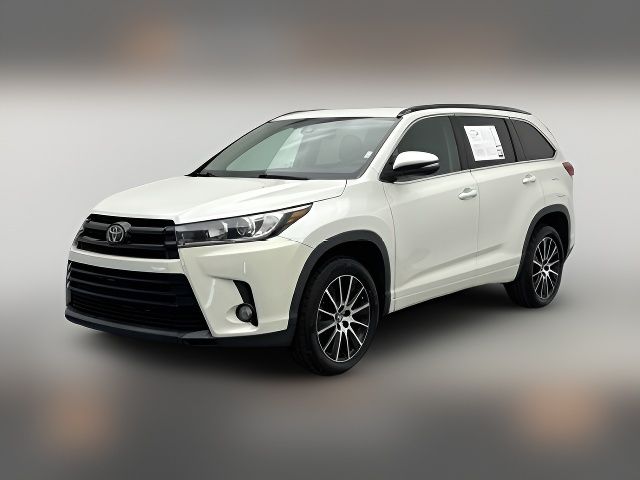 2018 Toyota Highlander SE