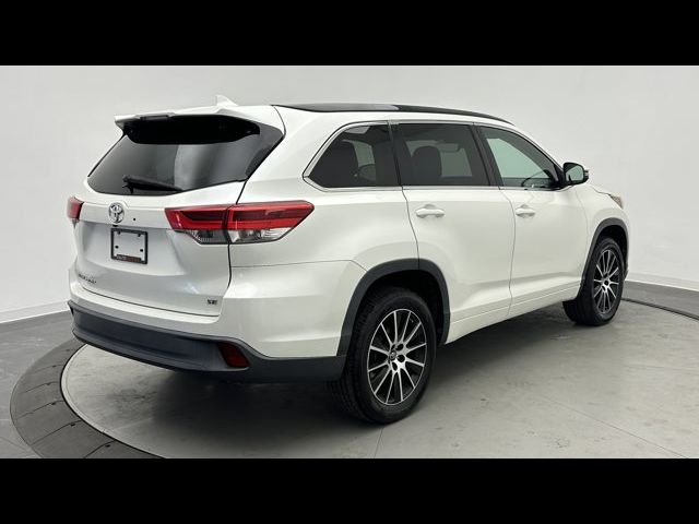 2018 Toyota Highlander SE