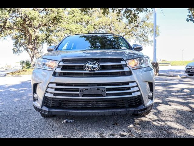 2018 Toyota Highlander SE