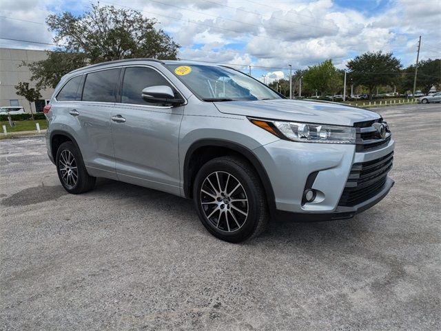 2018 Toyota Highlander SE