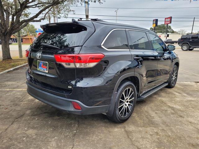 2018 Toyota Highlander SE