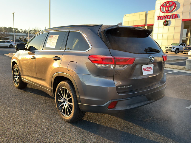 2018 Toyota Highlander SE