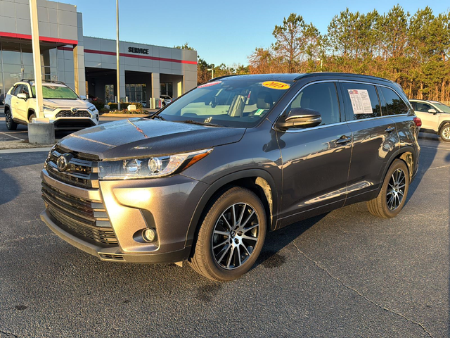 2018 Toyota Highlander SE