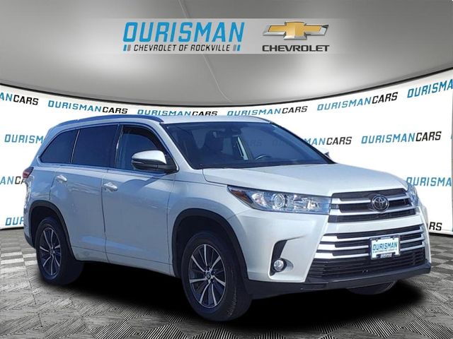 2018 Toyota Highlander SE