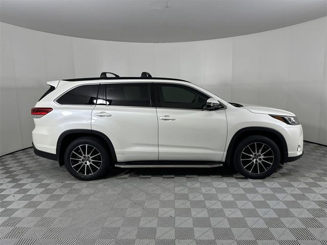 2018 Toyota Highlander 