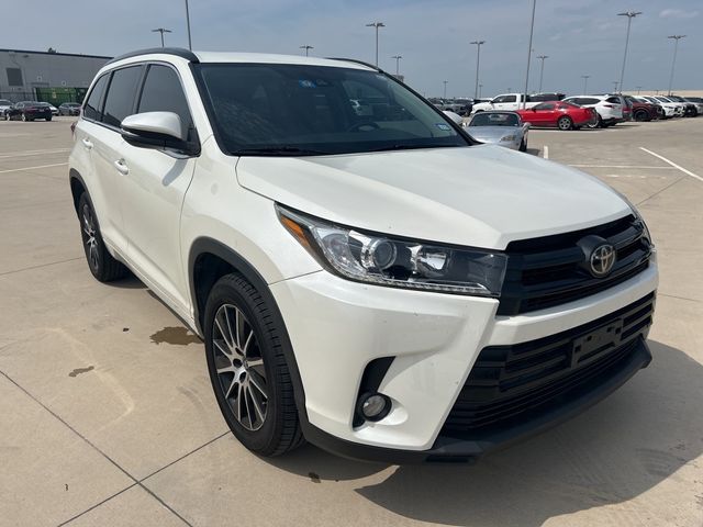 2018 Toyota Highlander SE