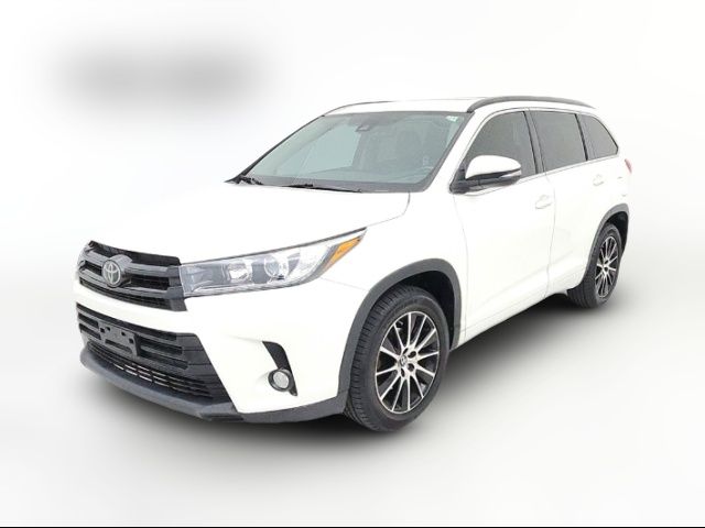 2018 Toyota Highlander SE