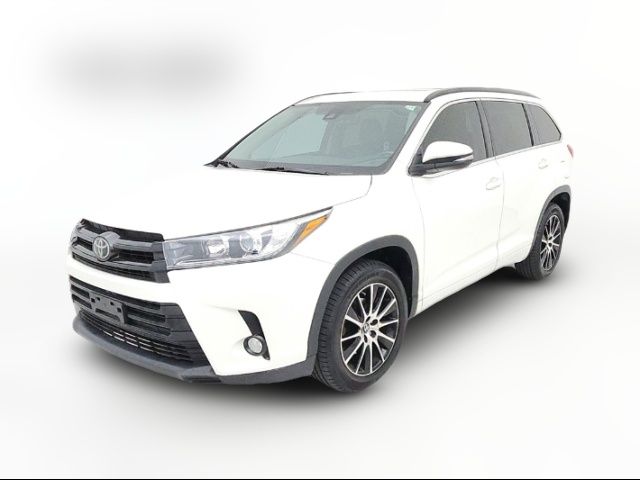 2018 Toyota Highlander SE