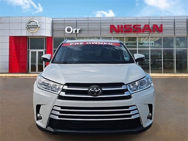 2018 Toyota Highlander SE