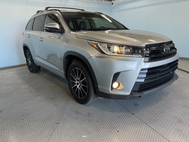 2018 Toyota Highlander SE