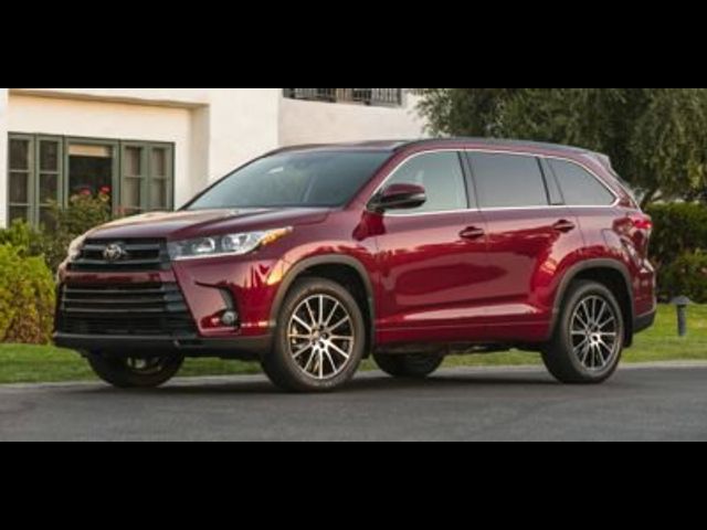 2018 Toyota Highlander 