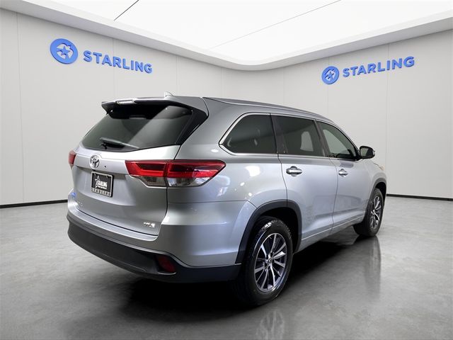 2018 Toyota Highlander SE