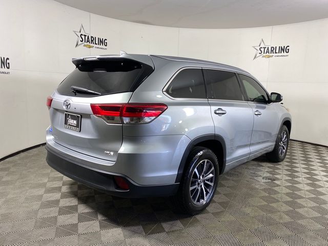 2018 Toyota Highlander SE