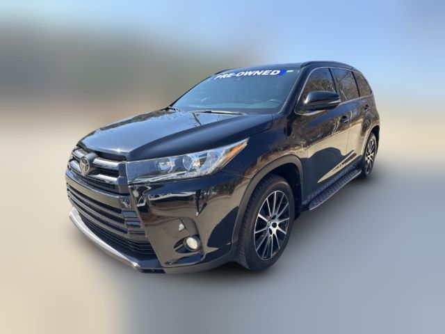 2018 Toyota Highlander SE