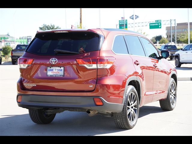 2018 Toyota Highlander SE