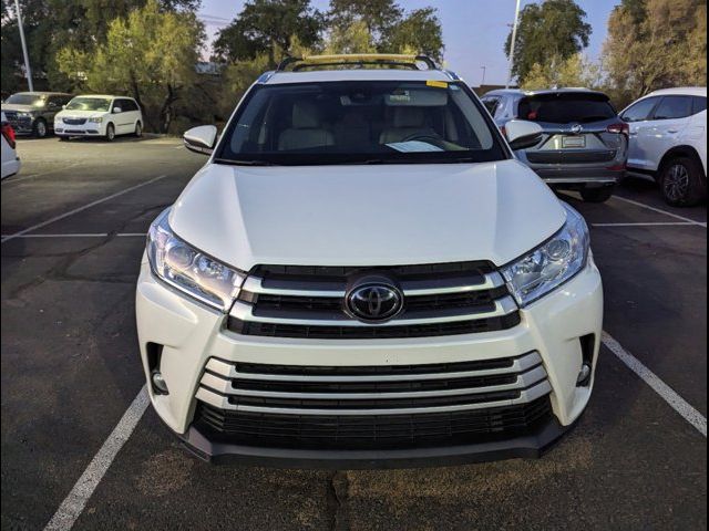 2018 Toyota Highlander SE