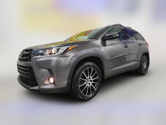 2018 Toyota Highlander SE