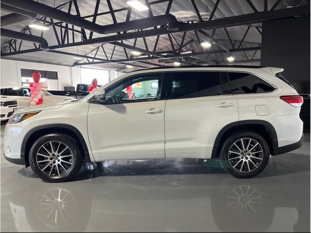 2018 Toyota Highlander SE