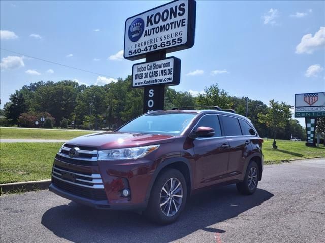 2018 Toyota Highlander SE