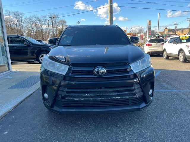 2018 Toyota Highlander SE