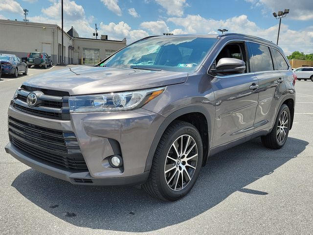 2018 Toyota Highlander SE