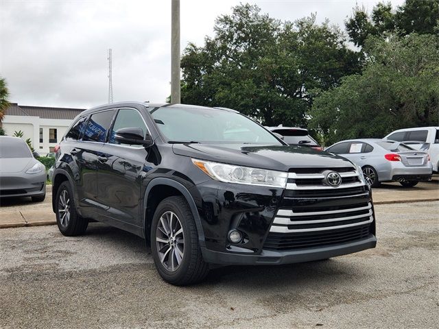 2018 Toyota Highlander 