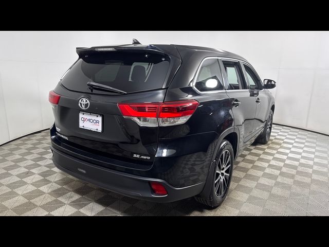 2018 Toyota Highlander SE