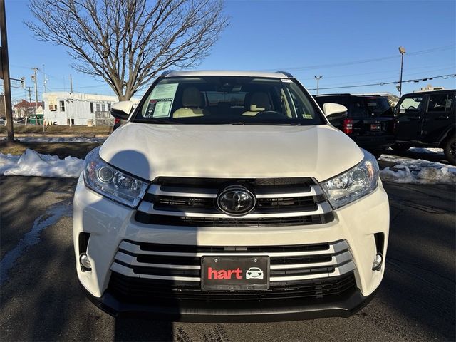 2018 Toyota Highlander SE