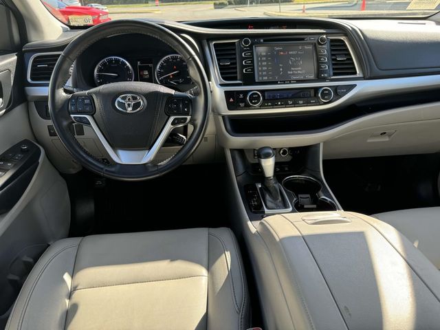 2018 Toyota Highlander XLE