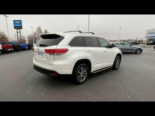 2018 Toyota Highlander SE