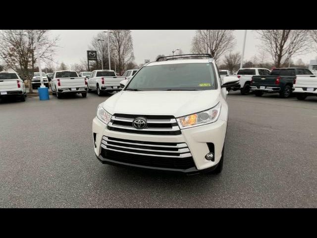 2018 Toyota Highlander SE