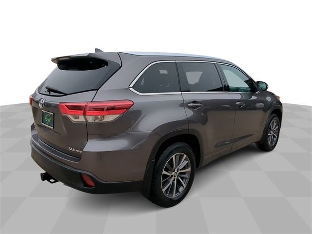 2018 Toyota Highlander 