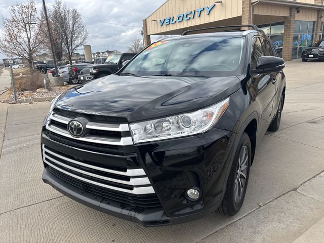 2018 Toyota Highlander SE