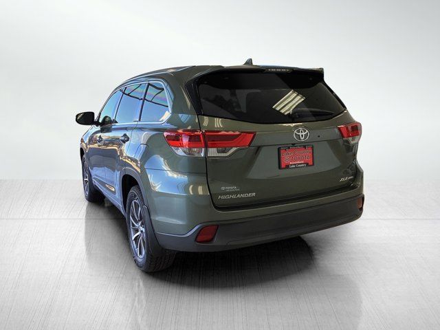 2018 Toyota Highlander SE