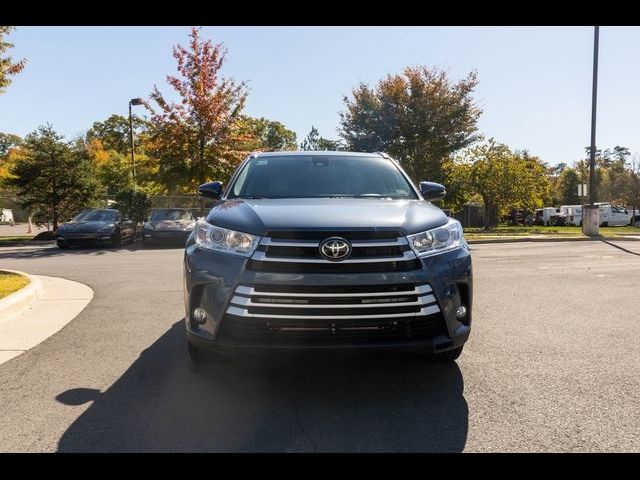 2018 Toyota Highlander SE