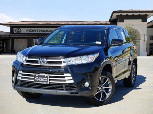 2018 Toyota Highlander 