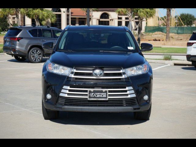 2018 Toyota Highlander 