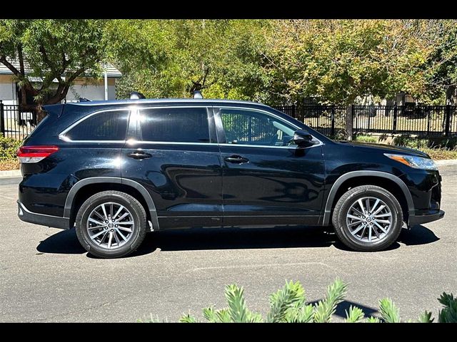 2018 Toyota Highlander SE