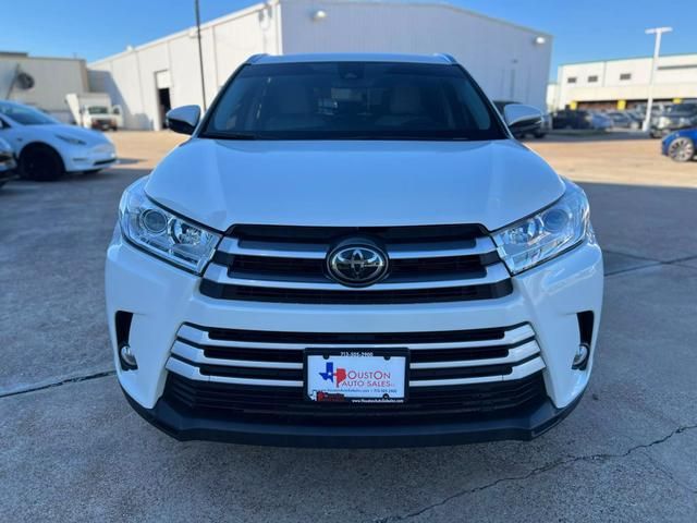 2018 Toyota Highlander XLE