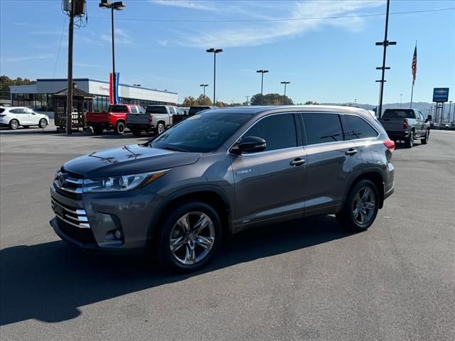 2018 Toyota Highlander Hybrid Limited Platinum