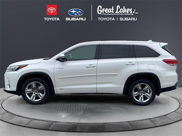 2018 Toyota Highlander 